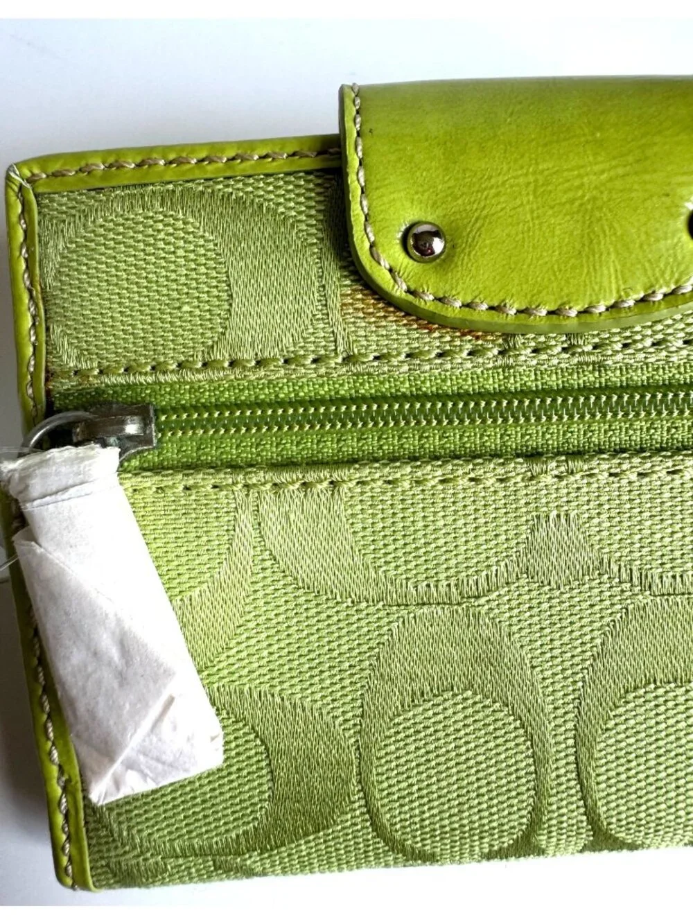 Coach Penelope Y2K Signature Lime Green Bi-fold Wallet- Rare - NWT - Picture 9 of 9